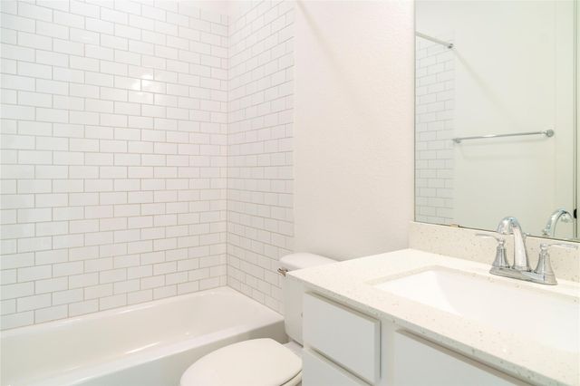 6014 Churchill Springs Lane, Fulshear, TX 77441