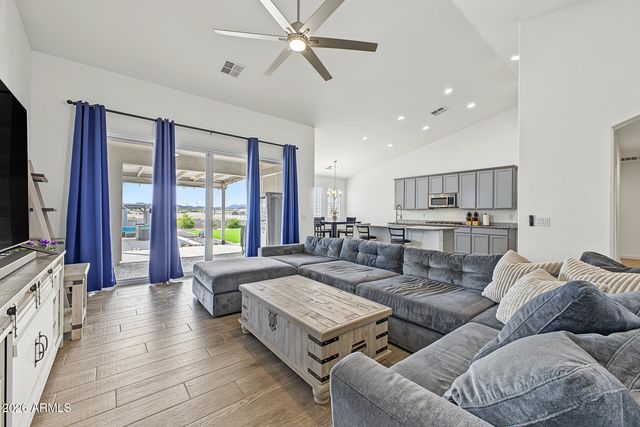 505 W AMHERST Street, San Tan Valley, AZ 85143