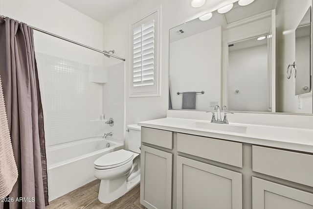 505 W AMHERST Street, San Tan Valley, AZ 85143