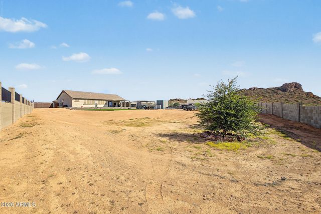 505 W AMHERST Street, San Tan Valley, AZ 85143