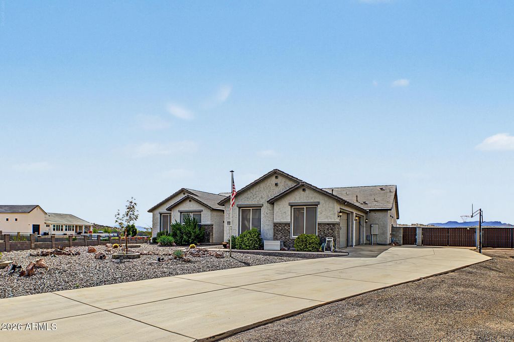 505 W AMHERST Street, San Tan Valley, AZ 85143 — photo 3