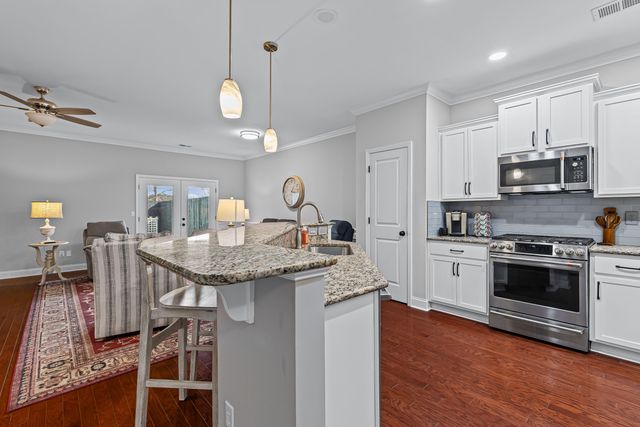 2068 Promenade Court, Mount Pleasant, SC 29466