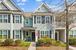 2068 Promenade Court, Mount Pleasant, SC 29466