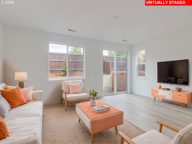 806 Nw 178TH Way, Ridgefield, WA 98642