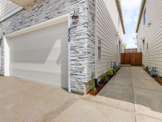 806 Nw 178TH Way, Ridgefield, WA 98642