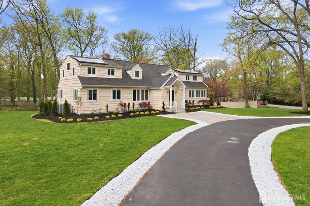 15 Southfield Road, Edison, NJ 08820