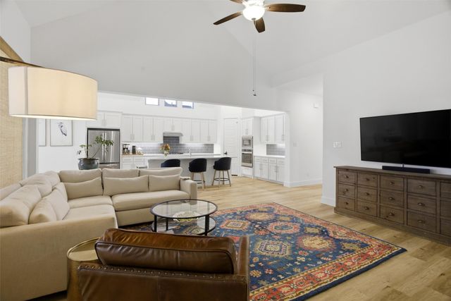 6033 Strada Cove, Fort Worth, TX 76123