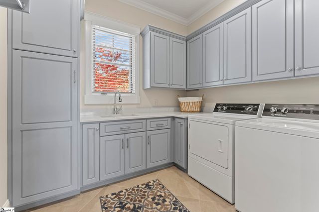 551 Cliffs Vista Parkway, Six Mile, SC 29682