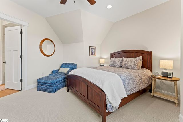 551 Cliffs Vista Parkway, Six Mile, SC 29682