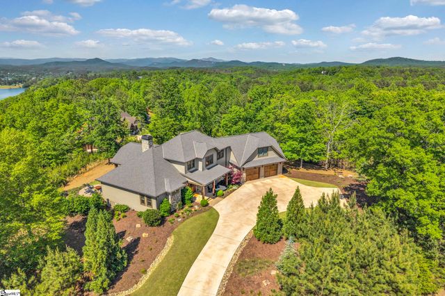 551 Cliffs Vista Parkway, Six Mile, SC 29682