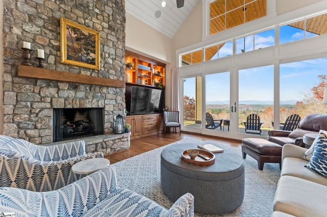 551 Cliffs Vista Parkway, Six Mile, SC 29682