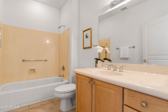 19640 N SHINNECOCK Drive, Surprise, AZ 85374