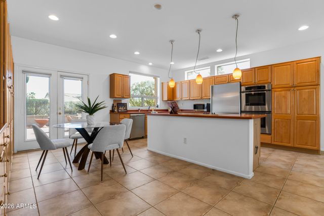 19640 N SHINNECOCK Drive, Surprise, AZ 85374