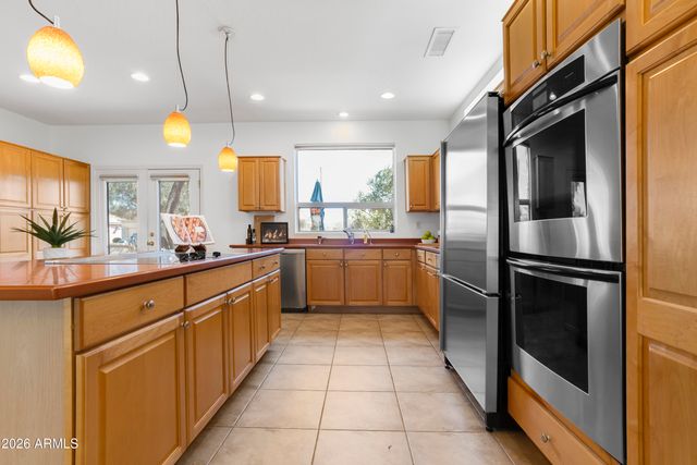 19640 N SHINNECOCK Drive, Surprise, AZ 85374