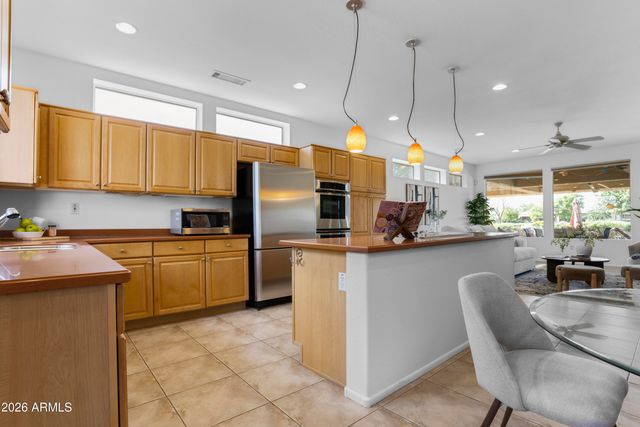 19640 N SHINNECOCK Drive, Surprise, AZ 85374