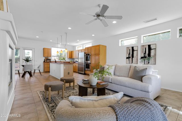 19640 N SHINNECOCK Drive, Surprise, AZ 85374