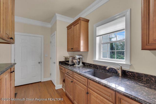 42 Pitney Avenue, Spring Lake, NJ 07762