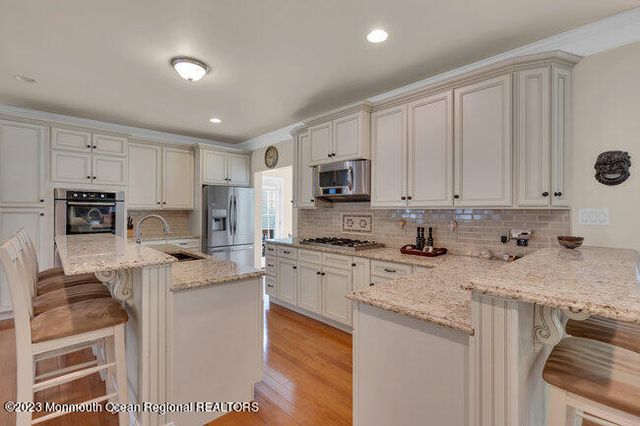 42 Pitney Avenue, Spring Lake, NJ 07762
