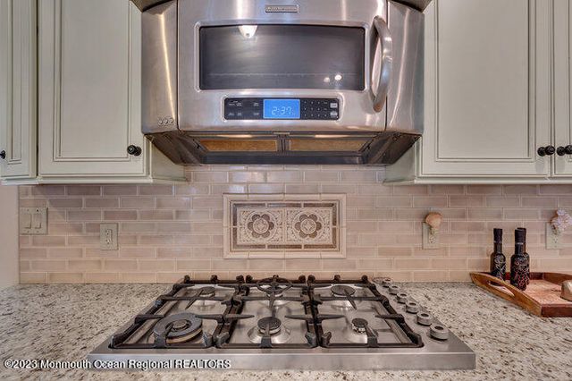 42 Pitney Avenue, Spring Lake, NJ 07762