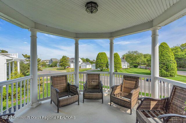 42 Pitney Avenue, Spring Lake, NJ 07762