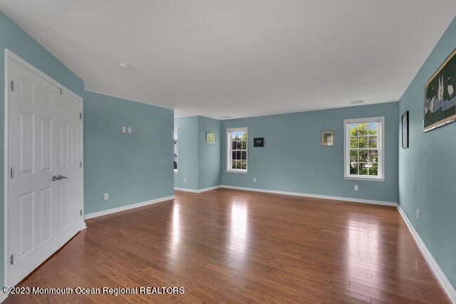 42 Pitney Avenue, Spring Lake, NJ 07762