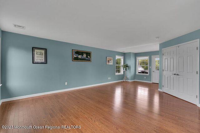 42 Pitney Avenue, Spring Lake, NJ 07762