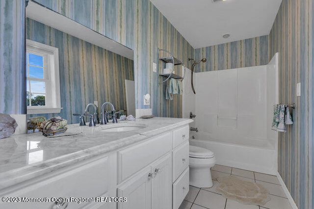 42 Pitney Avenue, Spring Lake, NJ 07762