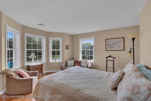 42 Pitney Avenue, Spring Lake, NJ 07762