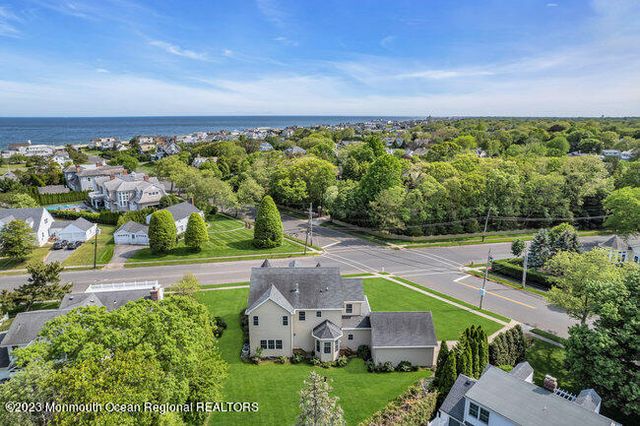 42 Pitney Avenue, Spring Lake, NJ 07762