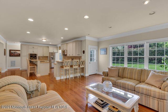 42 Pitney Avenue, Spring Lake, NJ 07762