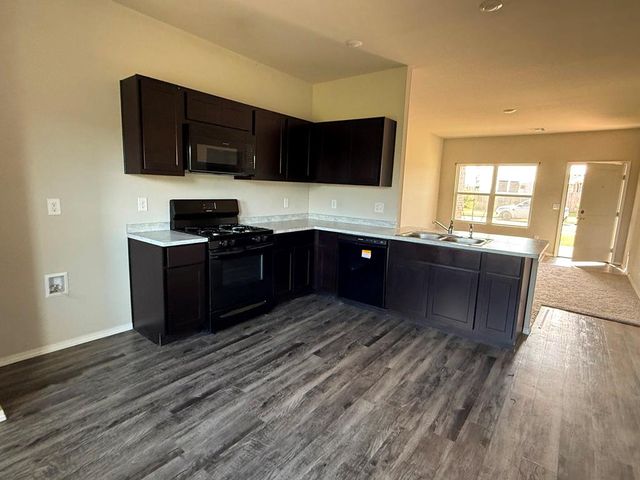 695 Foxtail Drive, Newcastle, OK 73065