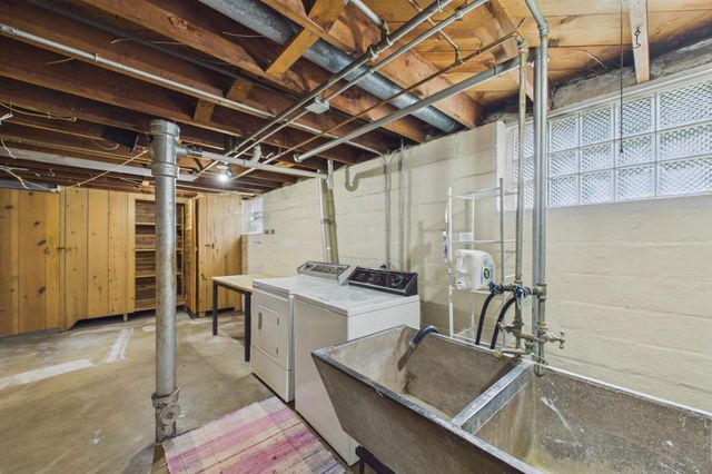 4039 Russell Avenue N, Minneapolis, MN 55412