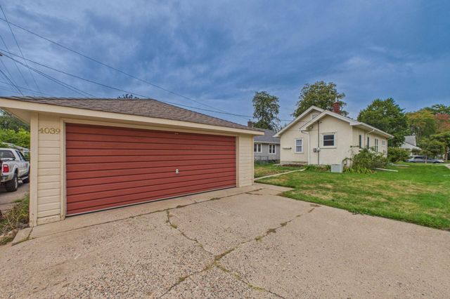 4039 Russell Avenue N, Minneapolis, MN 55412