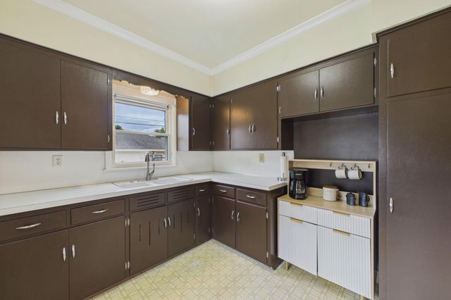4039 Russell Avenue N, Minneapolis, MN 55412