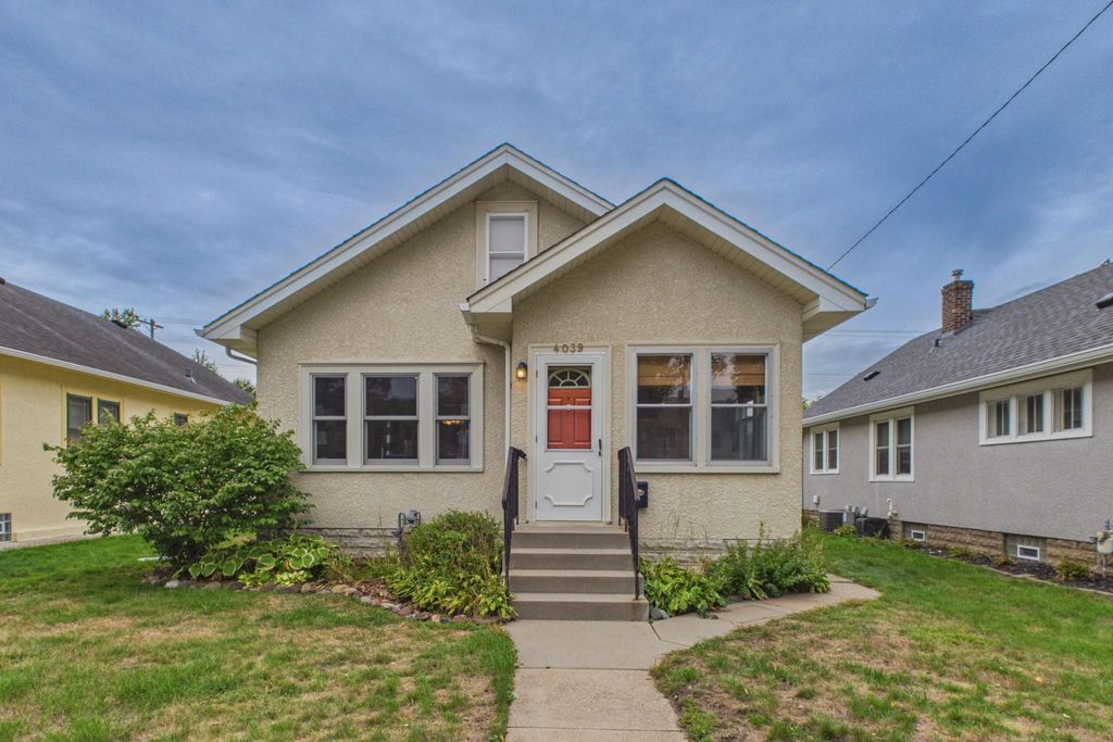 4039 Russell Avenue N, Minneapolis, MN 55412 — exterior