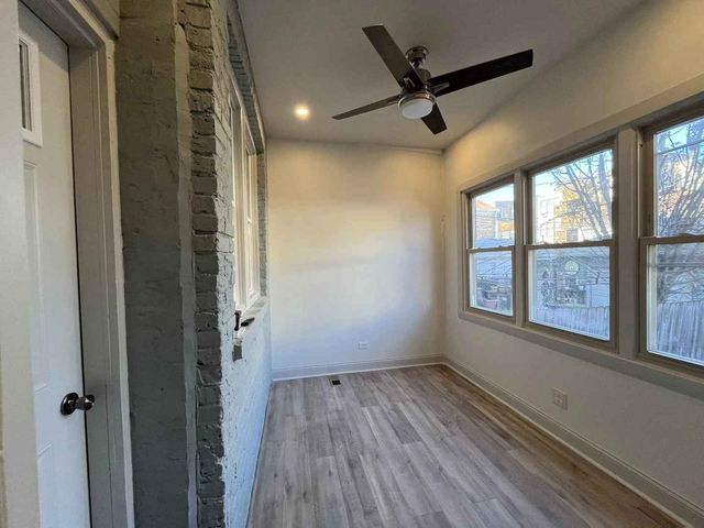 1446 W Irving Park Road 1, Chicago, IL 60613