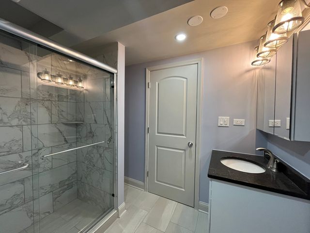 1446 W Irving Park Road 1, Chicago, IL 60613