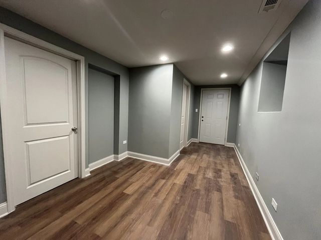 1446 W Irving Park Road 1, Chicago, IL 60613