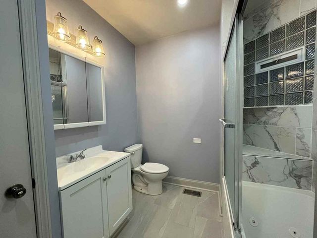 1446 W Irving Park Road 1, Chicago, IL 60613