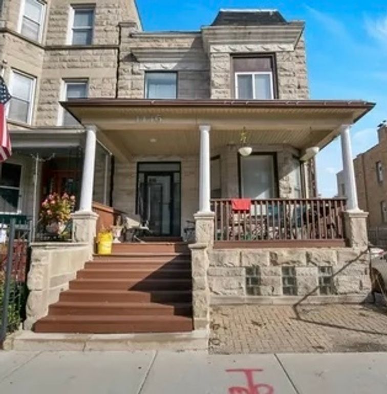 1446 W Irving Park Road 1, Chicago, IL 60613