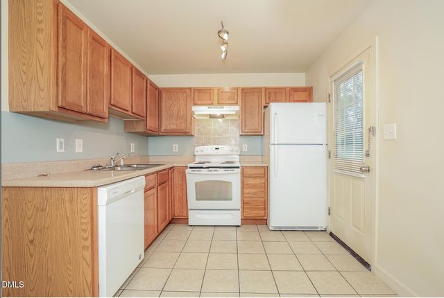 424 Jeffries Street, Burlington, NC 27217