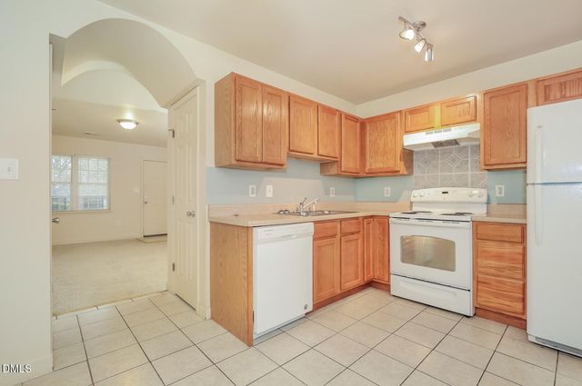 424 Jeffries Street, Burlington, NC 27217