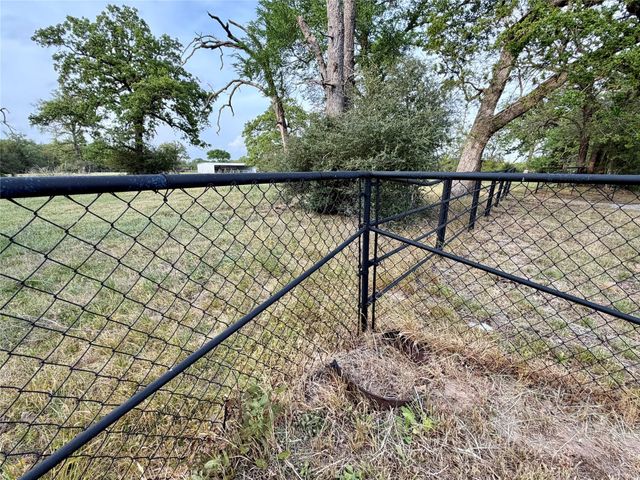 18043 Sterling Robertson Dam Road, Thornton, TX 76687