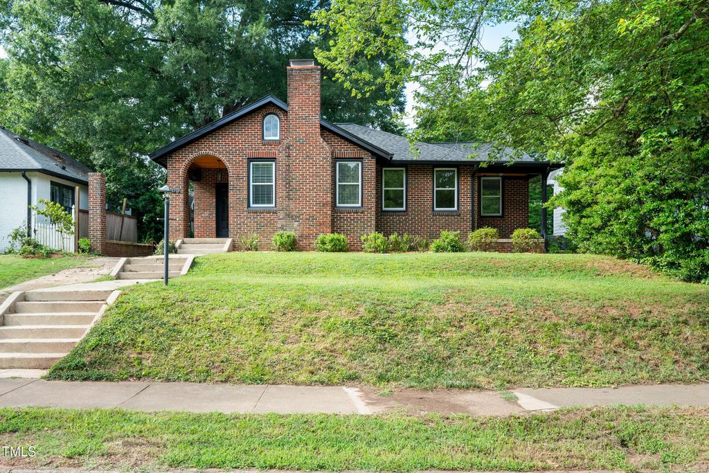 2705 Everett Avenue, Raleigh, NC 27607