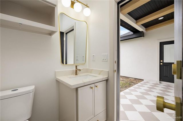 2800 Linva Avenue, Mcallen, TX 78541