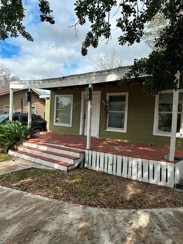 3331 Kelton Street, Houston, TX 77021