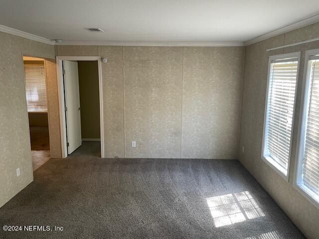 8891 E SNELLGROVE Avenue, Jacksonville, FL 32220