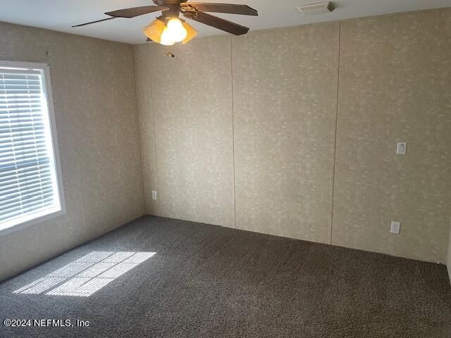 8891 E SNELLGROVE Avenue, Jacksonville, FL 32220