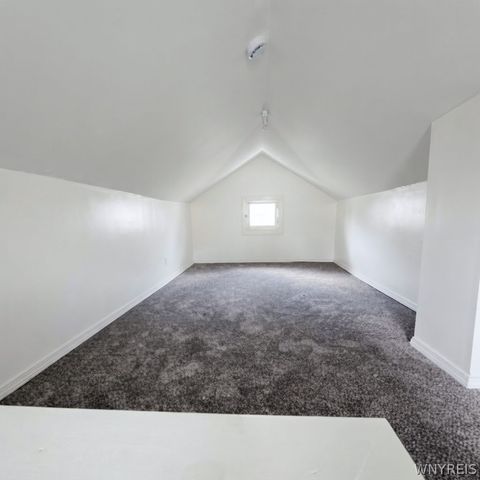 75 West Hazeltine Avenue, Tonawanda, NY 14217