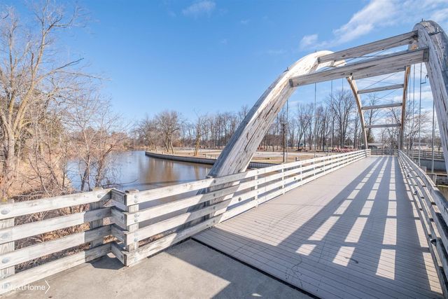 229 N Water Street, Au Gres, MI 48703